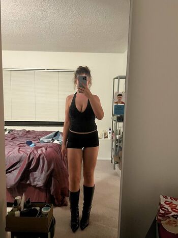 Full leaked Ashton private onlyfans photo