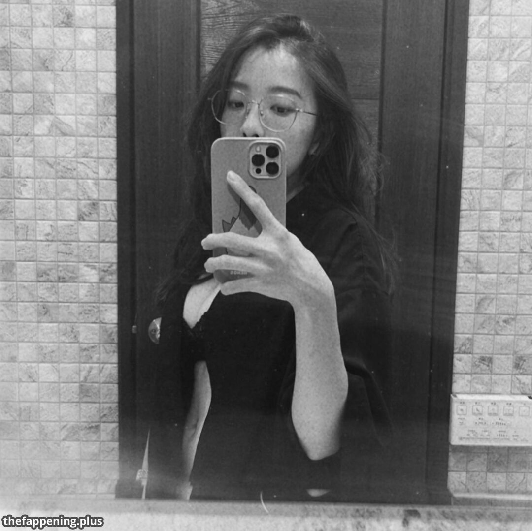 1.ynce_ / 1Ynce / https: Meztelen OnlyFans Fotó #106