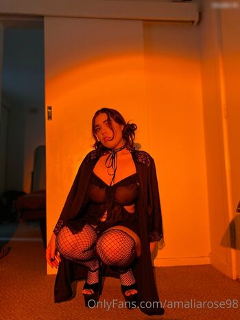 Full leaked Jezebeth/ private onlyfans photo