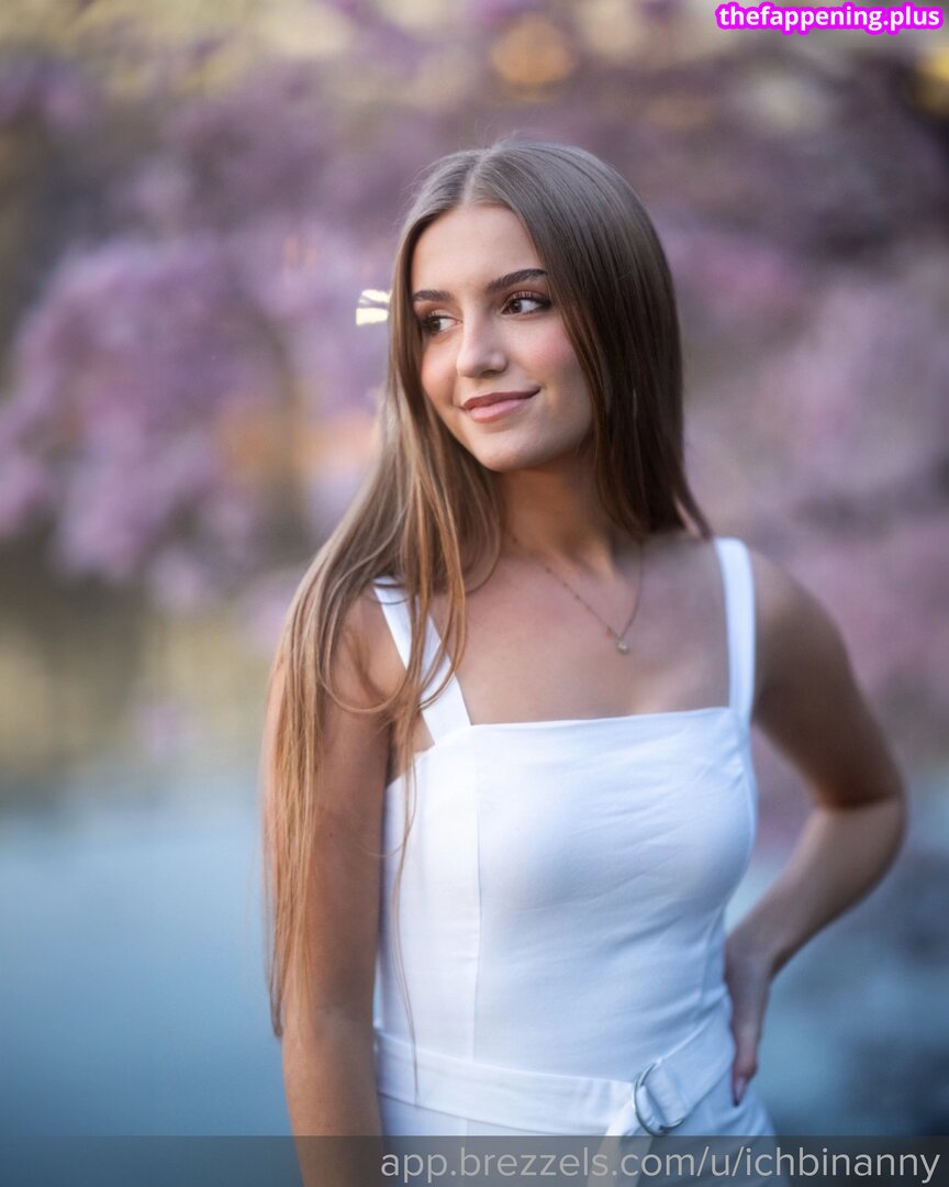 1279 Nagie OnlyFans Zdjęcie #3