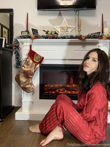 Full leaked Charlottey/ private onlyfans photo