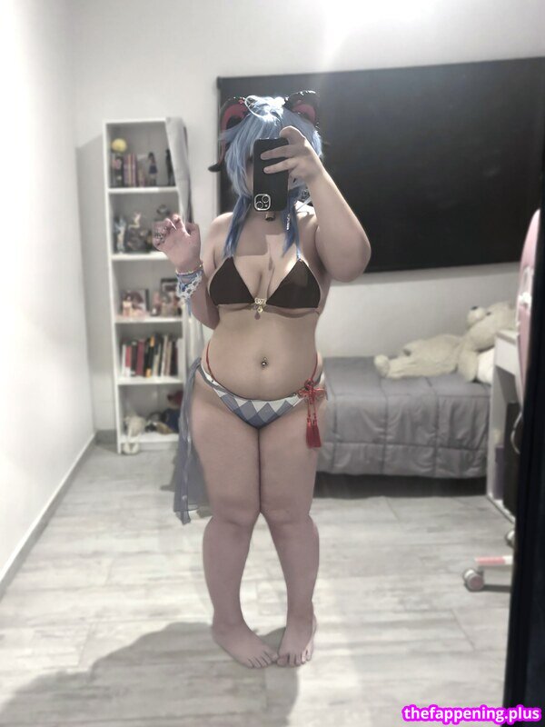 12HMXmulti / tomosanes Çıplak OnlyFans Fotoğrafı #4
