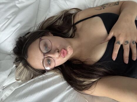 Full leaked Luckiegirl private onlyfans photo