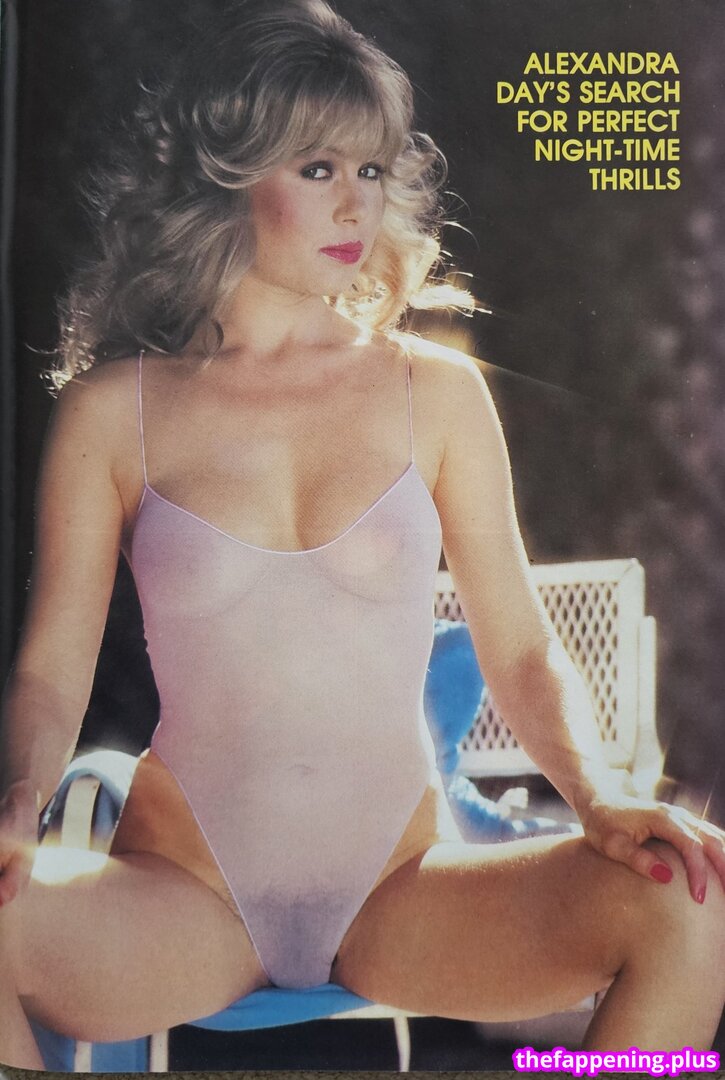 1980'S & Early 90'S Page 3 Girls / GlamourTeaJames / https: / mariawhittaker Фото оголеного OnlyFans #1983