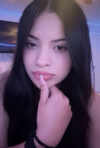 Full leaked Vmar private onlyfans photo