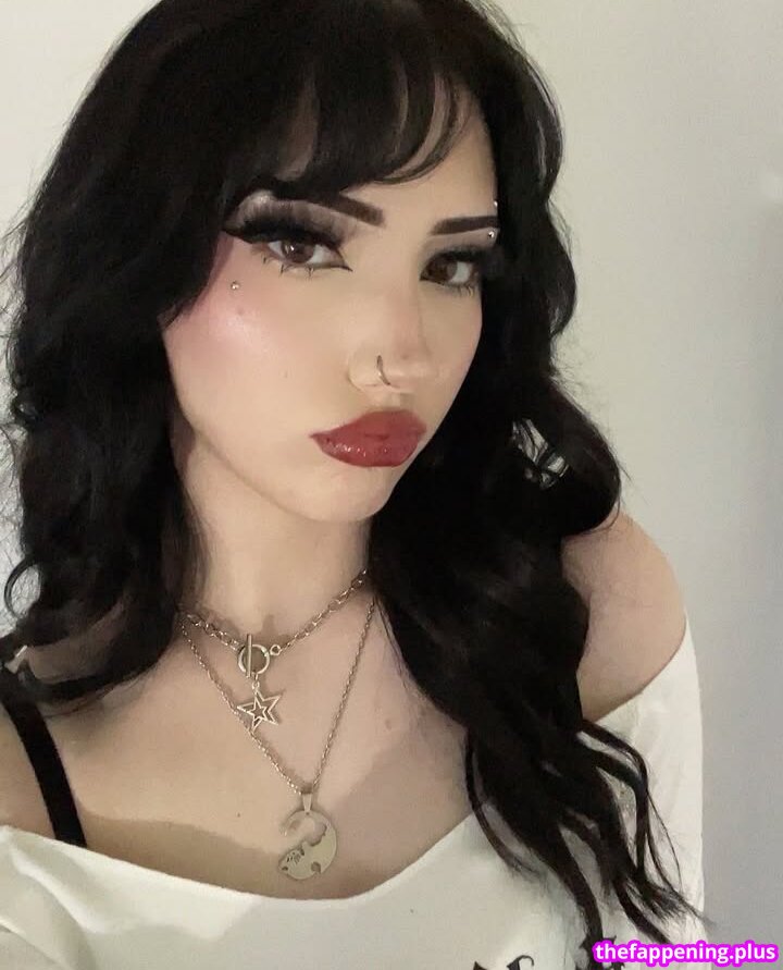 222madelynn / fcknmaddy / fcknmaddyy Nude OnlyFans Photo #22