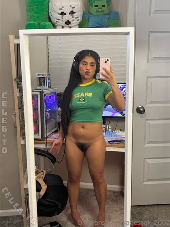 444Vanessa