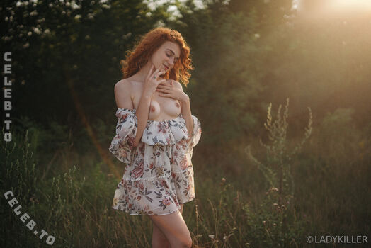 Full leaked Abigail mac/ private onlyfans photo