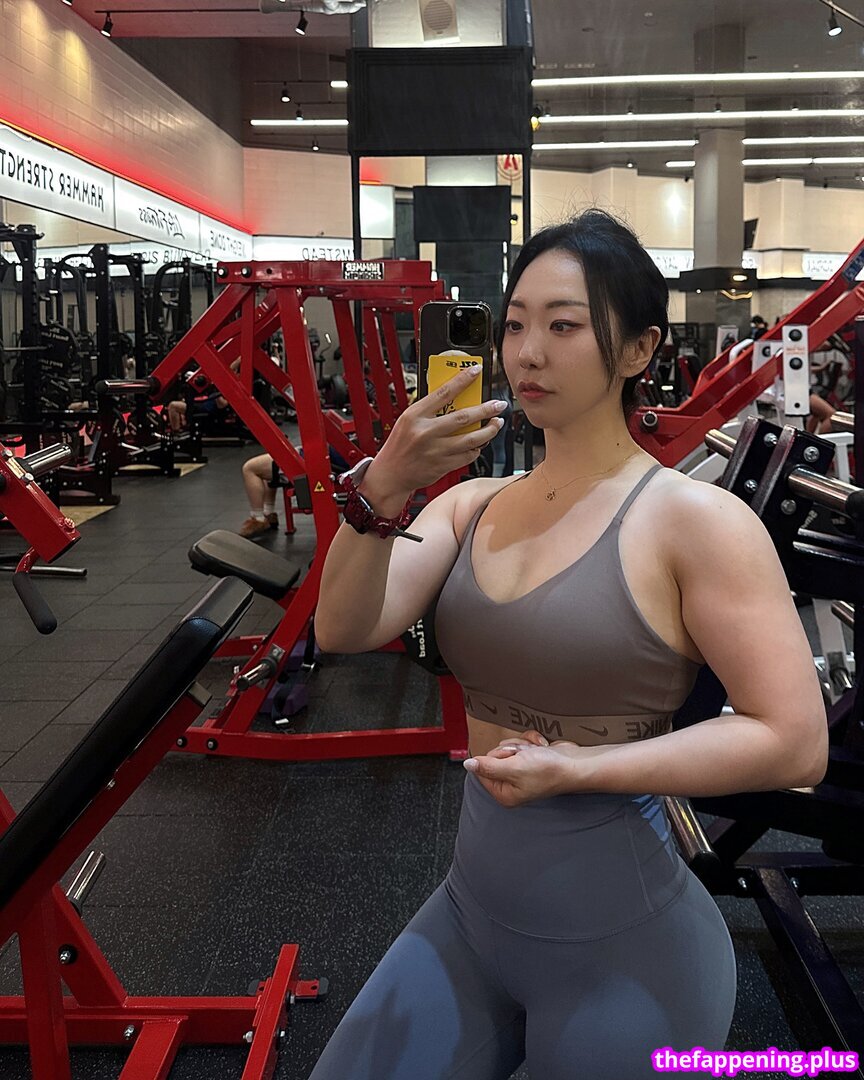 611hyej Meztelen OnlyFans Fotó #5