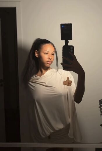 Full leaked Gyal private onlyfans photo
