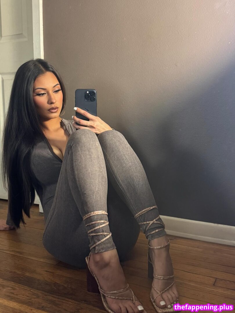 713CORI Meztelen OnlyFans Fotó #36