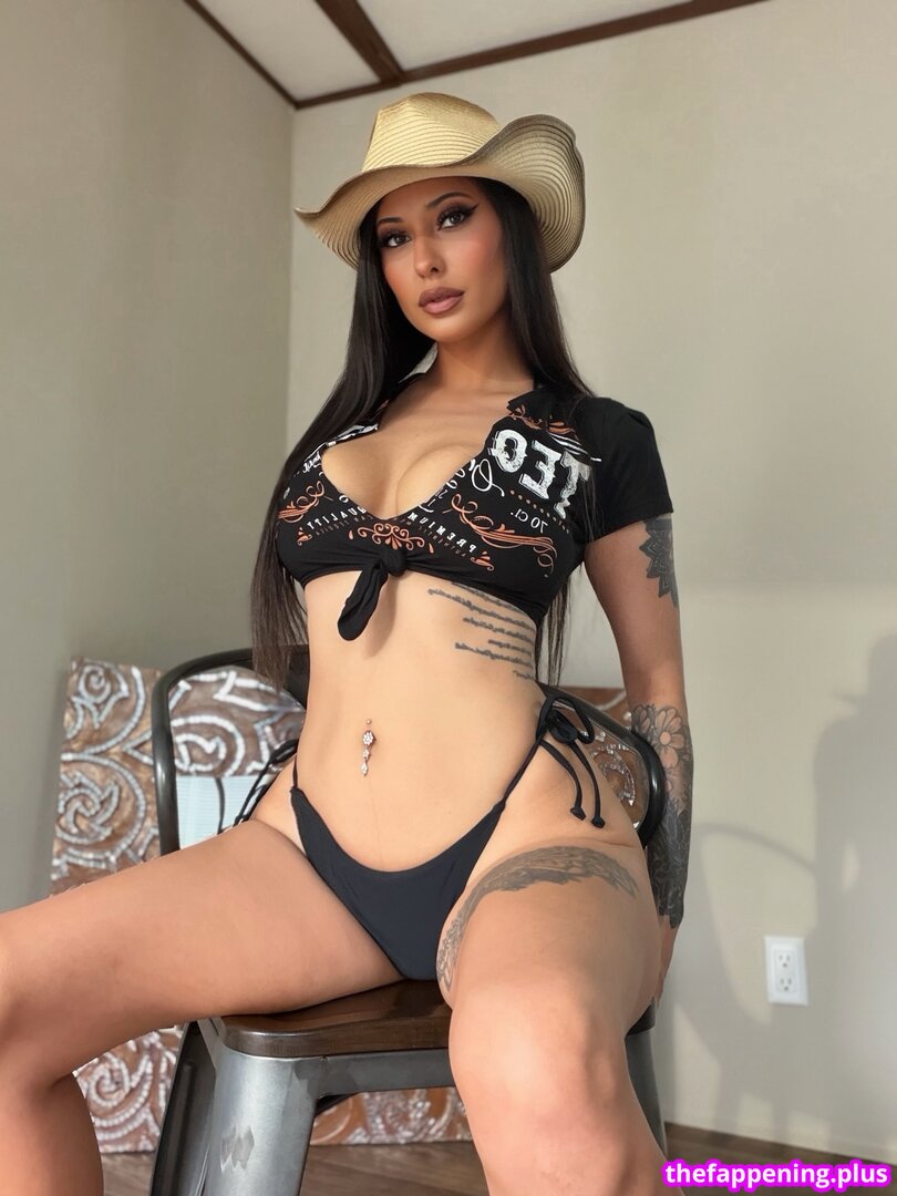 713CORI Fotografie OnlyFans Dezbrăcată #99