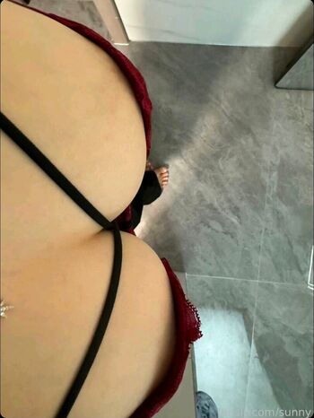 Full leaked Sunnyyy private onlyfans photo