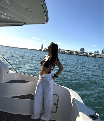 Full leaked Mawii private onlyfans photo