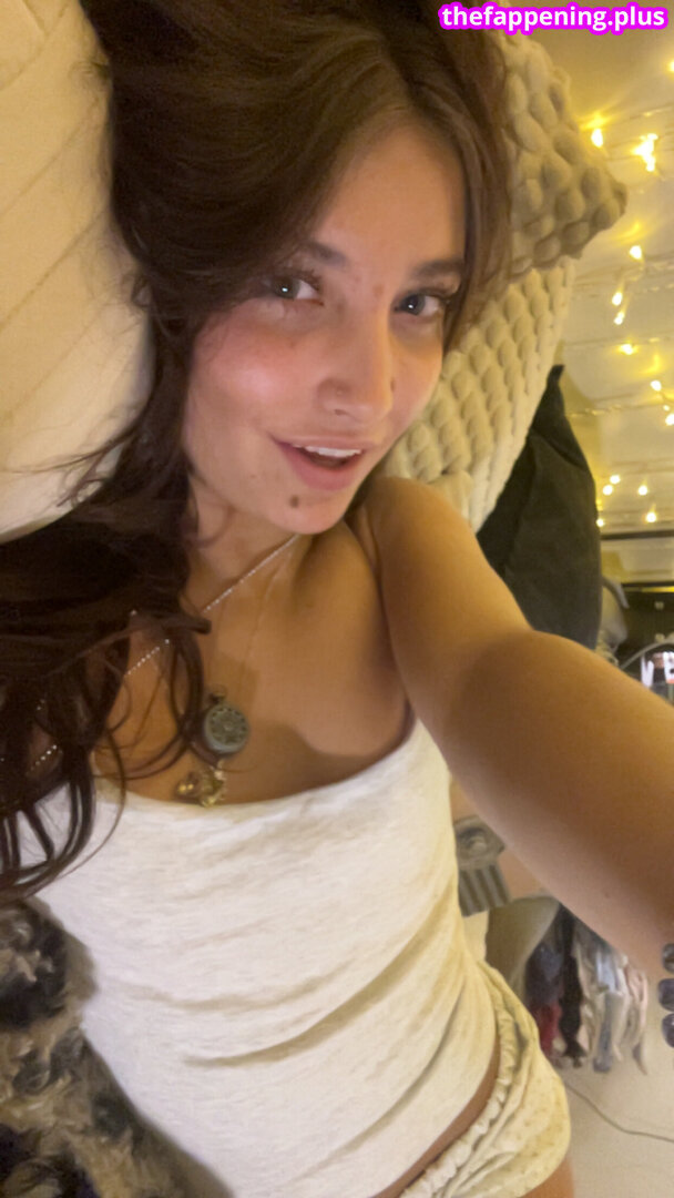 77ruby77 / rubyhardinnn Fotografie OnlyFans Dezbrăcată #1