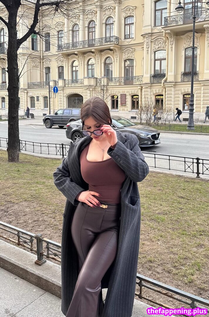 82evgesha / https: / rrpelel Фото оголеного OnlyFans #3
