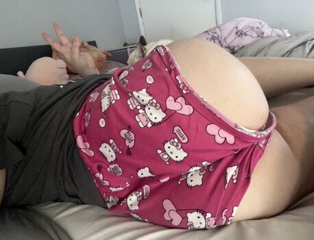 Full leaked Footinches page private onlyfans photo