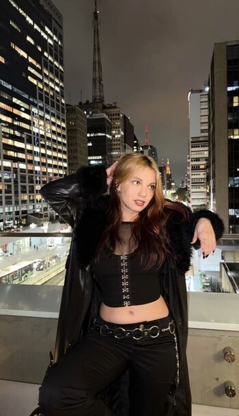Full leaked Hemsley/ private onlyfans photo