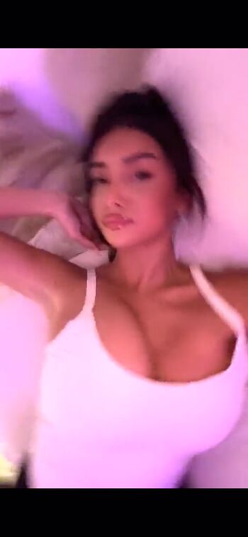 Full leaked Knza private onlyfans photo