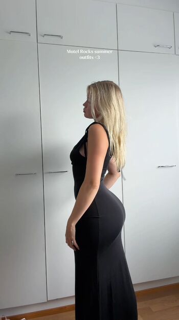 Full leaked Rtonamu private onlyfans photo