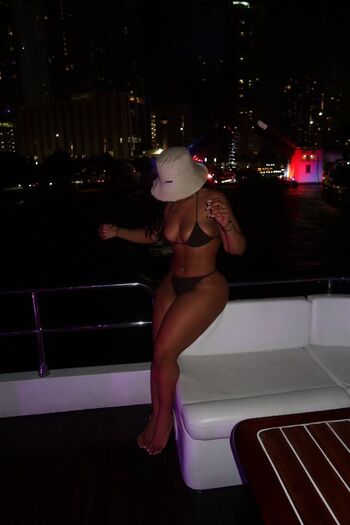 Full leaked Sandz private onlyfans photo
