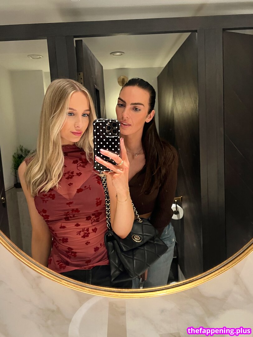 aadrianarose / aadrianarose_ Foto OnlyFans Nua #83
