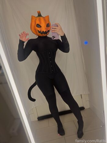 Full leaked Aaebi private onlyfans photo