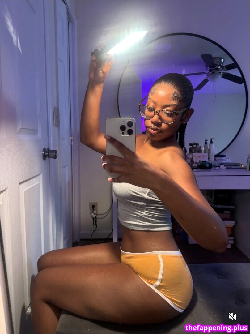 Aaliyah Monet / aaliyahhmonettt / aaliyahmonet_ / https: Photo OnlyFans Nu #3