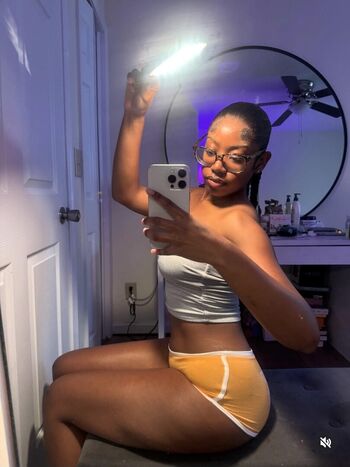 Aaliyah Monet