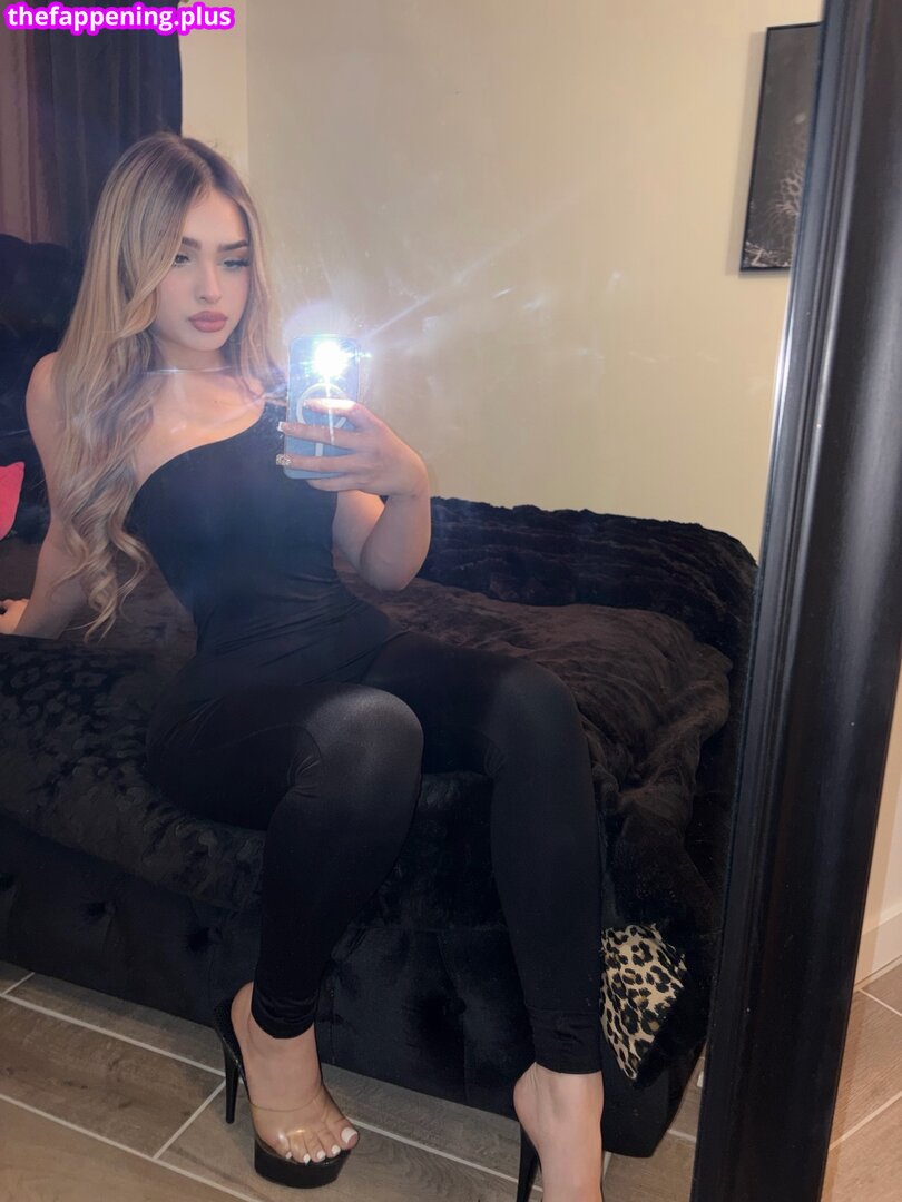 aaliyahhh.n Fotografie OnlyFans Dezbrăcată #25
