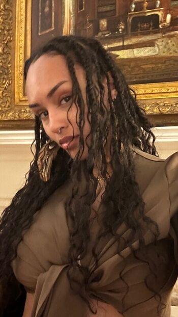 Full leaked Aaliyeezy private onlyfans photo