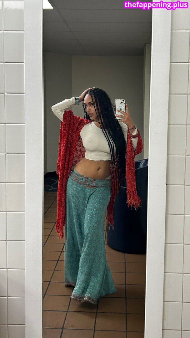 Aaliyeezy / theallierae Foto OnlyFans Nua #424
