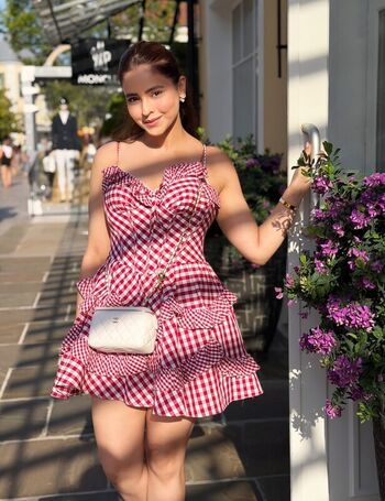 Aamna Sharif