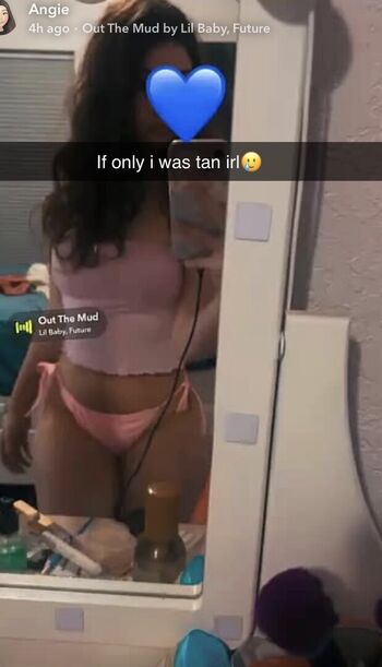 Full leaked Aangieebabe private onlyfans photo
