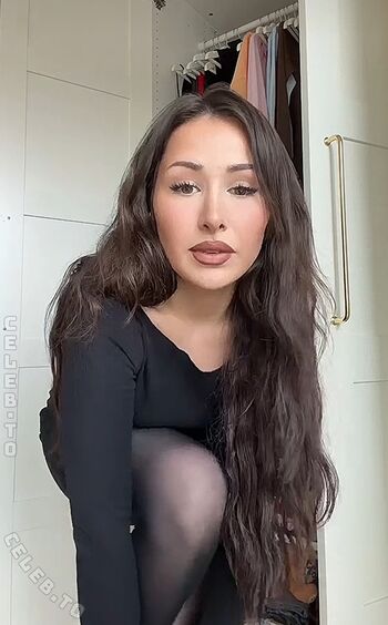 Full leaked Aanyskh private onlyfans photo