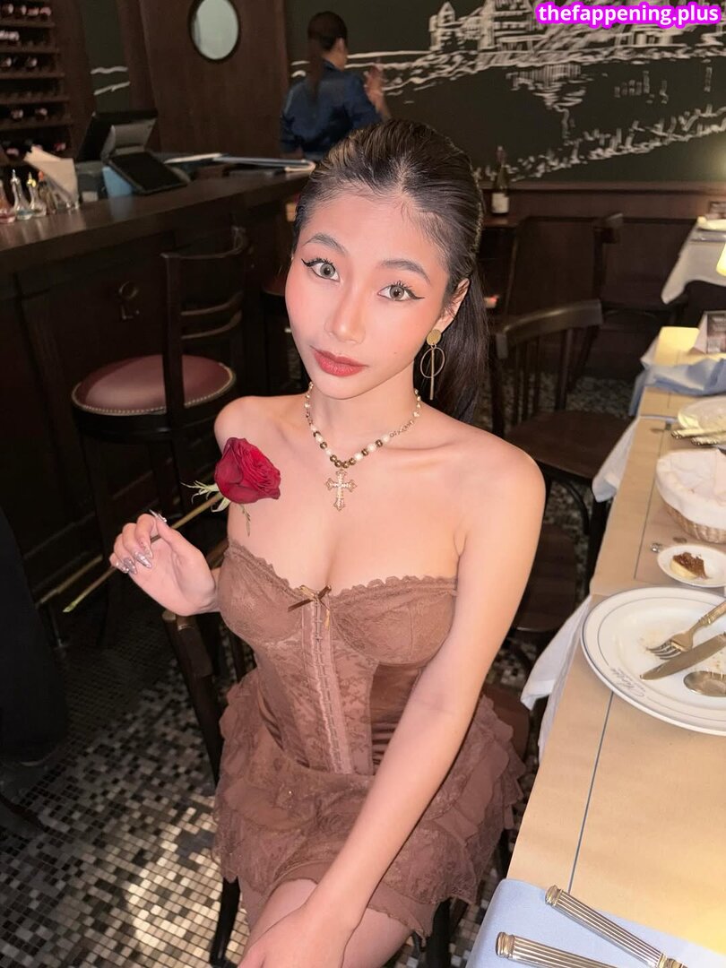 Saipetch B. / aaomhelloo Photo OnlyFans Nu #110