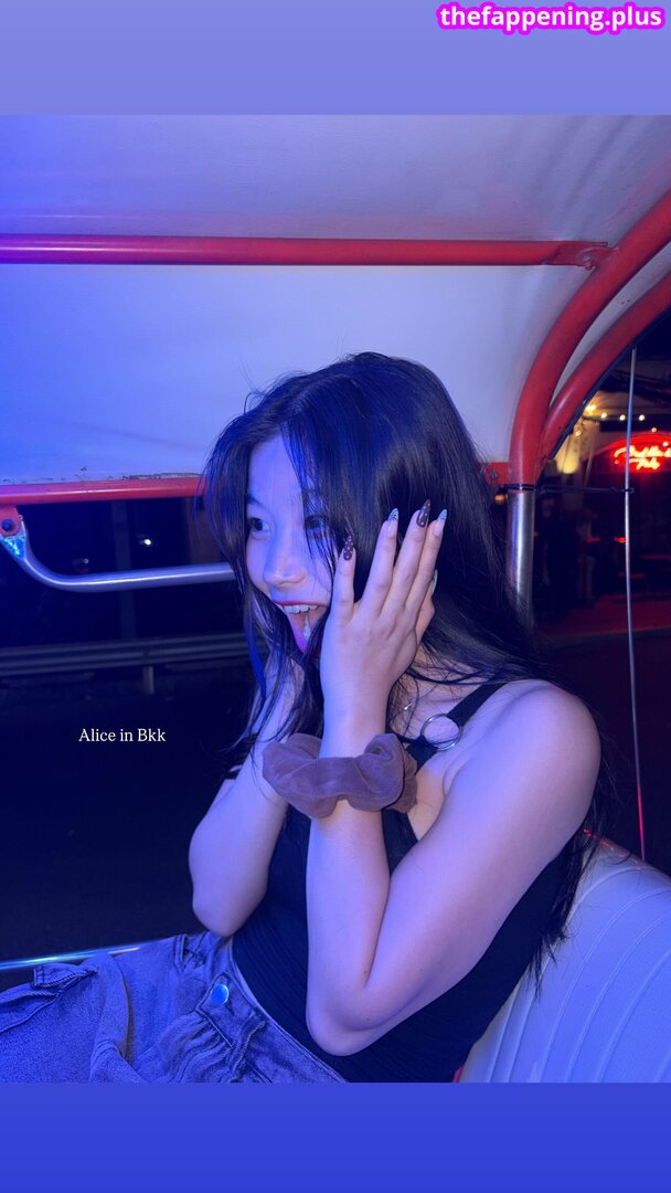 Saipetch B. / aaomhelloo ヌードOnlyFans写真 #122