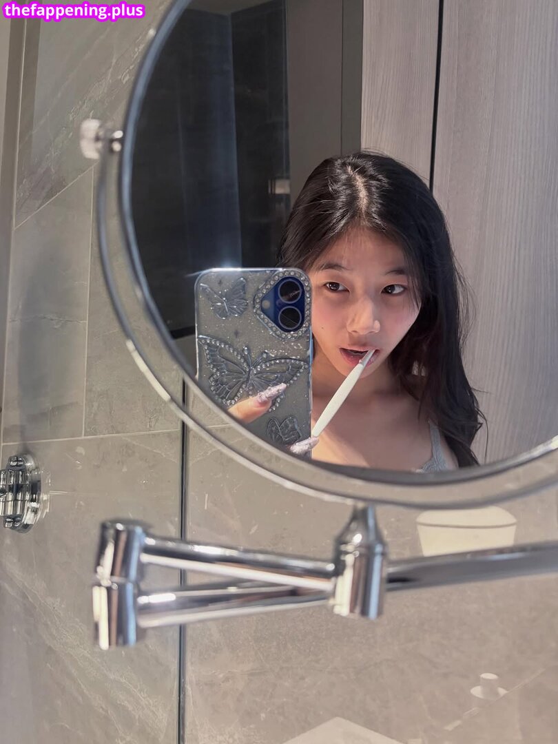 Saipetch B. / aaomhelloo ヌードOnlyFans写真 #127