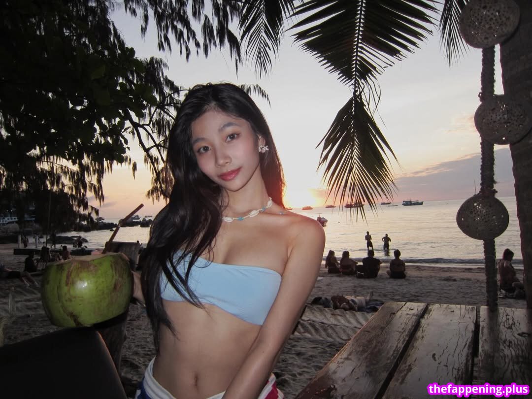 Saipetch B. / aaomhelloo Nacktes OnlyFans Foto #157
