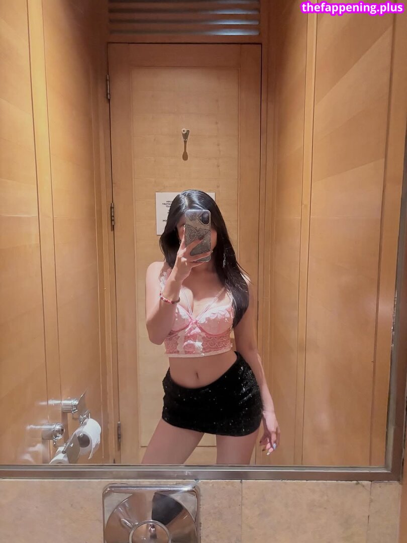 Saipetch B. / aaomhelloo Nude OnlyFans Photo #168