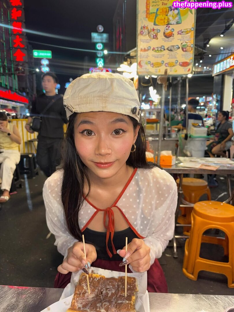 Saipetch B. / aaomhelloo Meztelen OnlyFans Fotó #170