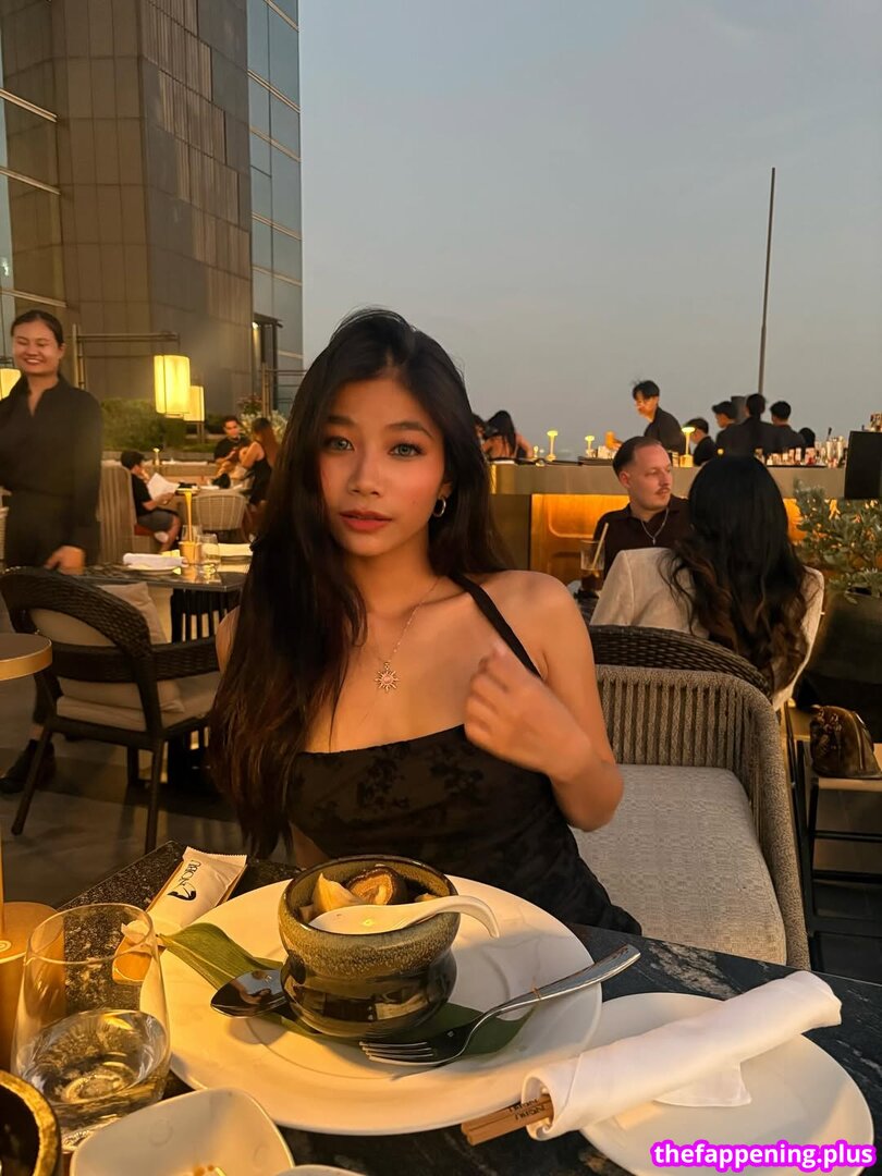 Saipetch B. / aaomhelloo Naakte OnlyFans Foto #174