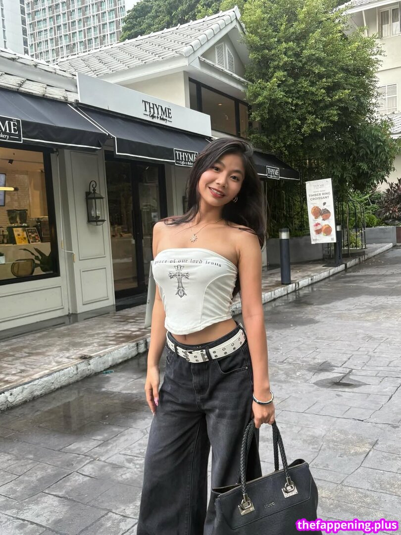 Saipetch B. / aaomhelloo Meztelen OnlyFans Fotó #204