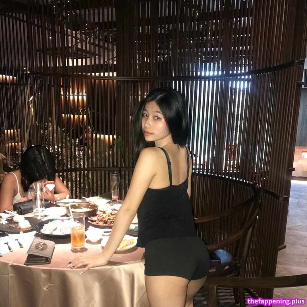 Saipetch B. / aaomhelloo Naken OnlyFans Foto #329