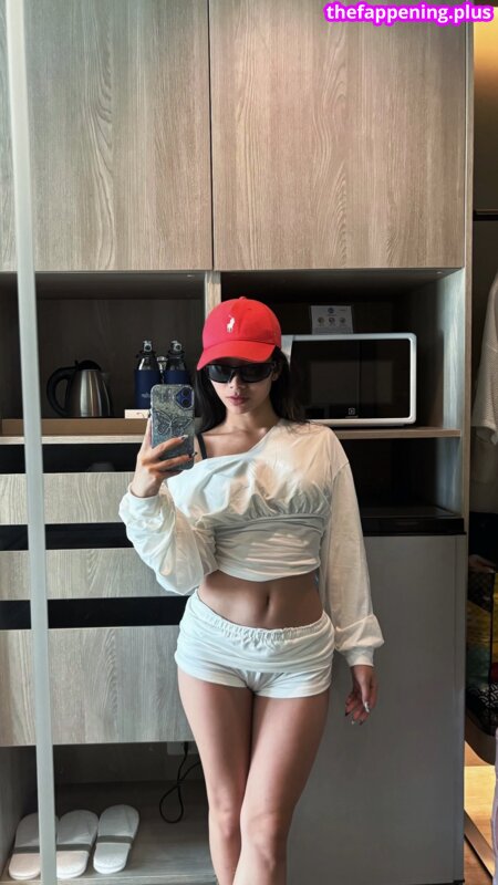 Saipetch B. / aaomhelloo Foto OnlyFans Nuda #377