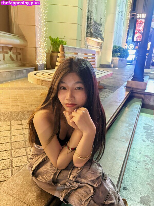 Saipetch B. / aaomhelloo Foto OnlyFans Nuda #378