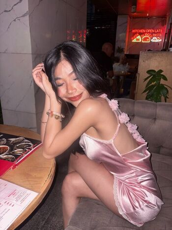 Full leaked Aaomhelloo private onlyfans photo