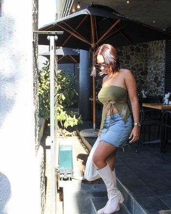 Full leaked Aaqeelah essop page private onlyfans photo