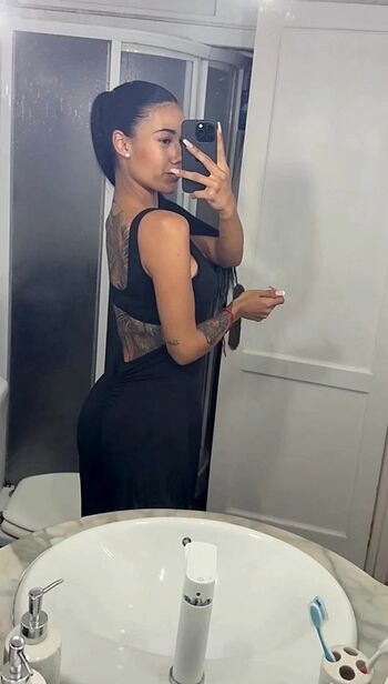 Full leaked Aaroagonzalezzz private onlyfans photo
