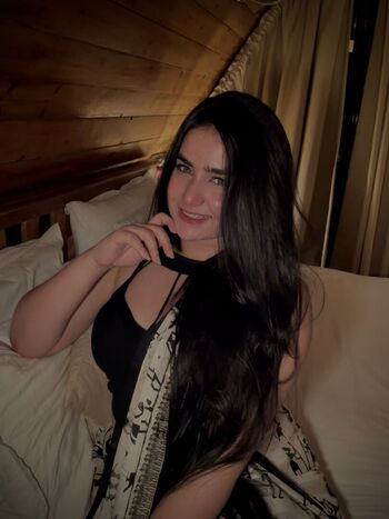 Full leaked Aarohi tirpude page private onlyfans photo